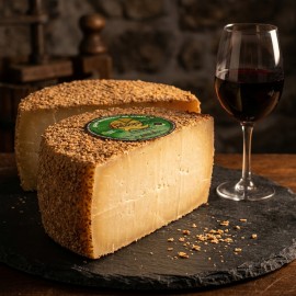 Queso de oveja madurado emborrado El Bosqueño